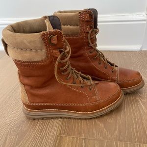 Cole Haan Waterproof Lace-up Boots Tan - Size 6.5